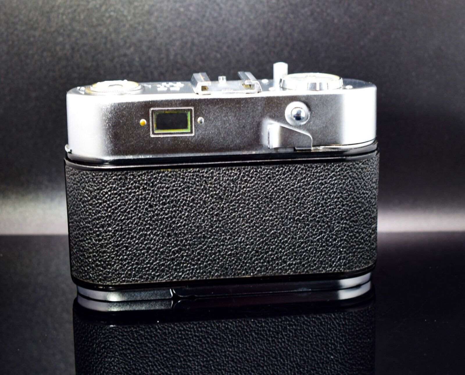 Voigtlander VITO BL 35mm Film Camera with Color Skopar Lens Prontor SVS Shutter