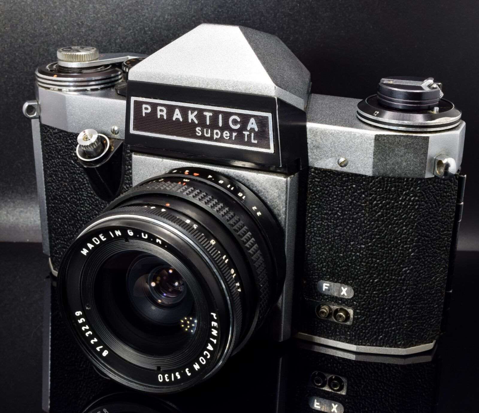 PRAKTICA super TL Black Silver 35mm Film Camera with Pentacon f3.5 