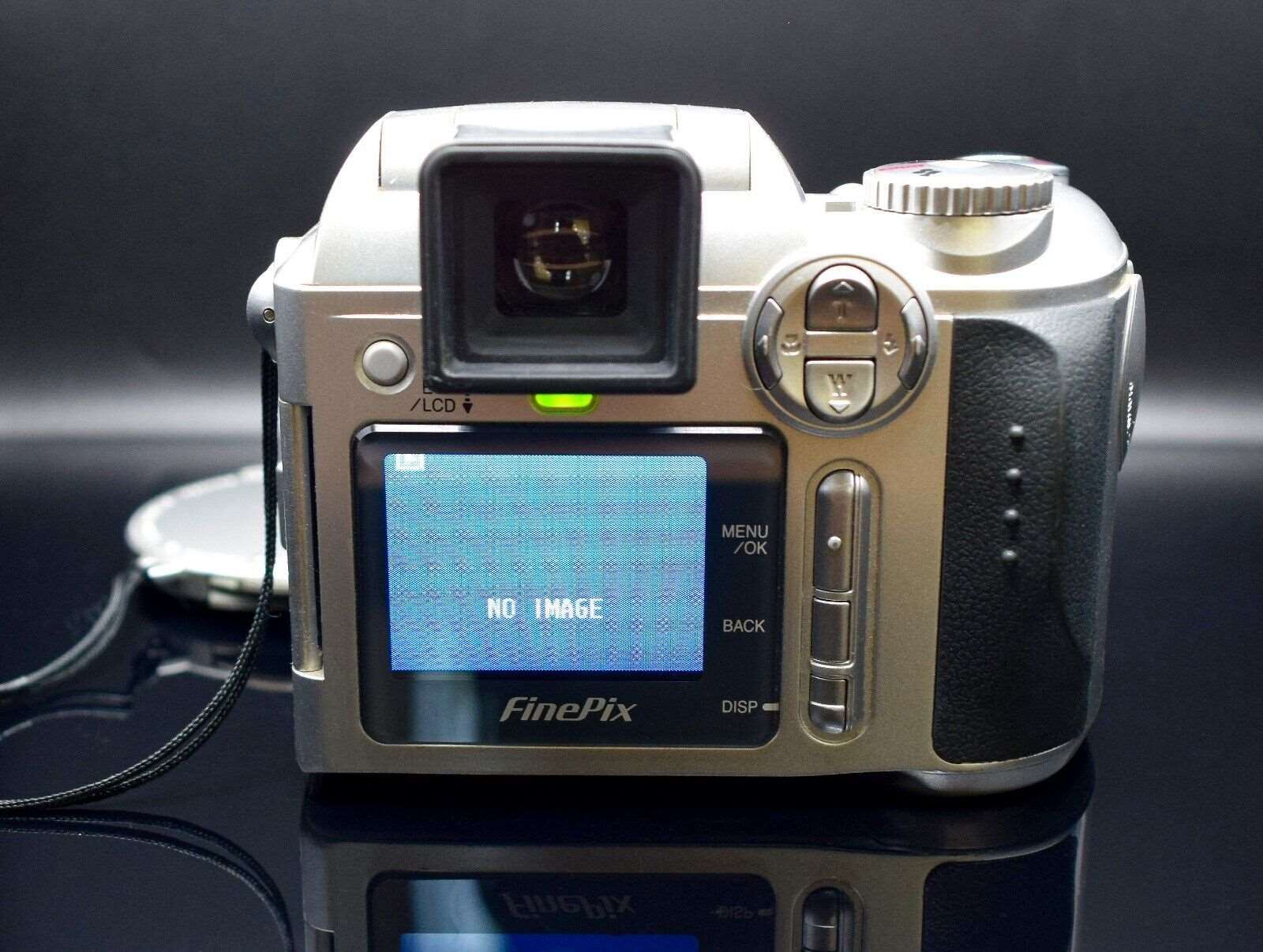 Fujifilm FinePix S3000 Digital Bridge Camera Silver Early Digital Collector's Camera