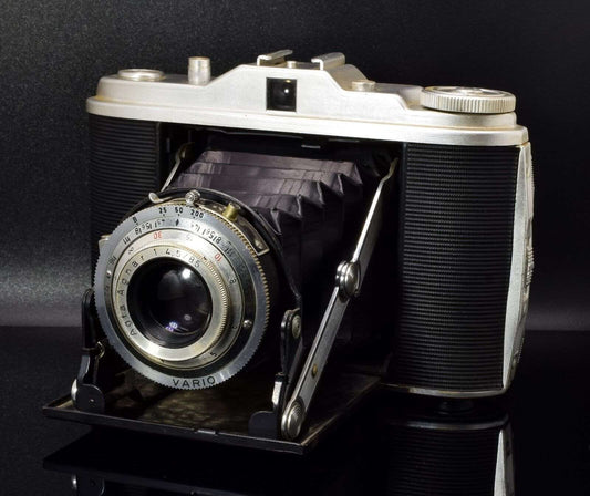 Agfa Isolette 1 Folding Camera 1955-1958 120 Film with Agnar f4.5 85mm Vario Lens