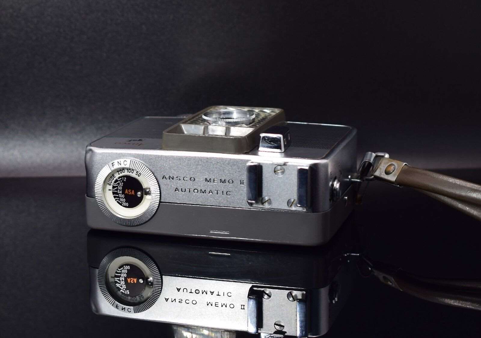 GAF ANSCO Memo II Automatic Half Frame Film Camera & Flash Set 1967 Rare Item