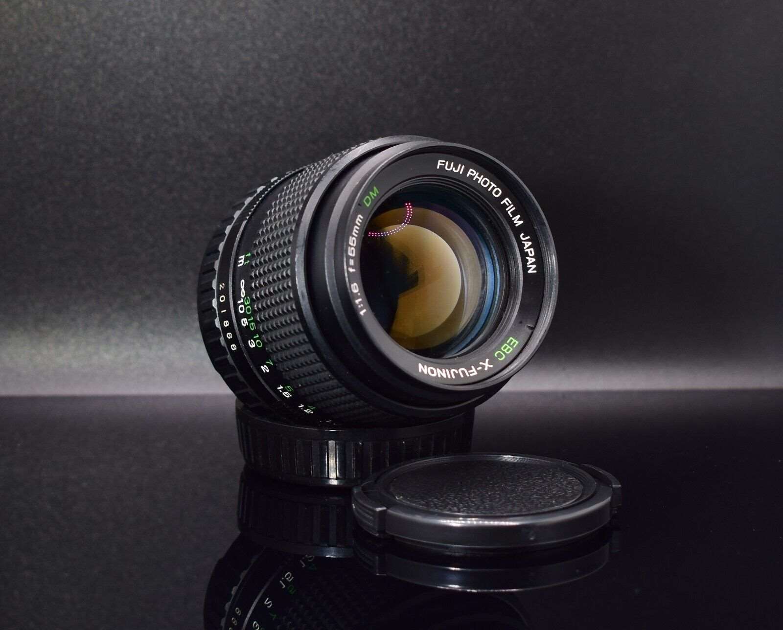 Rare Fujifilm Camera Lens X-Fujinon f1.6 55mm DM with Front Rear 