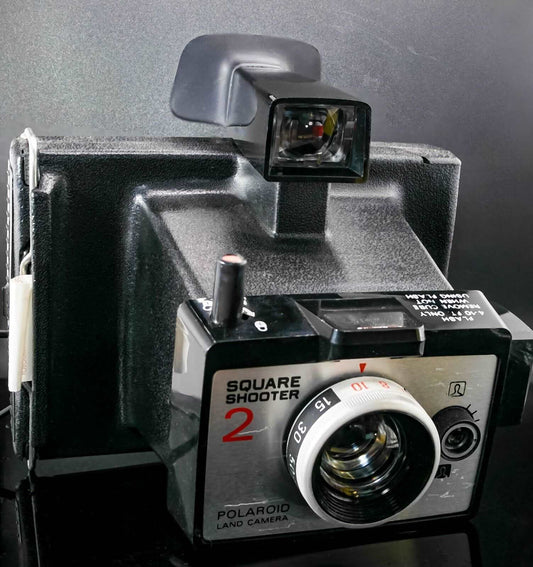 Camera Polaroid Square Shooter 2 Instant Film Photo Camera Collectors Piece