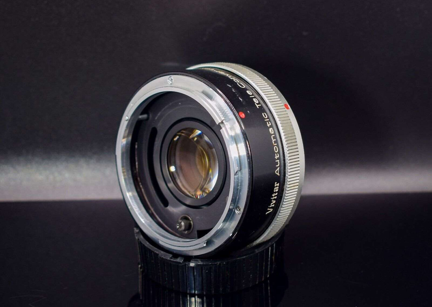 Vivitar Automatic Tele Converter 2X-4 Black FL FD Canon Mount cw Protective Caps