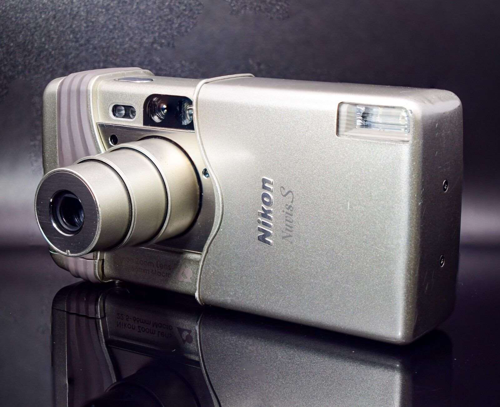 Nikon Nuvis S IX240 Collector APS Film Camera with built-in Nikon 