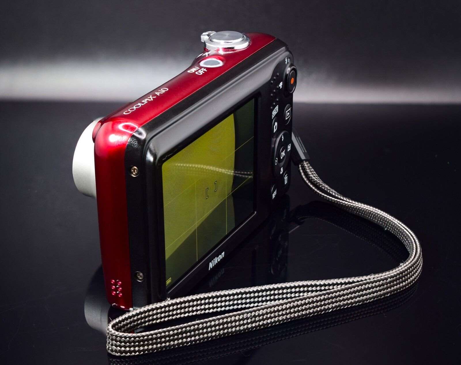 Nikon COOLPIX Affinity COOLPIX A10 RED-