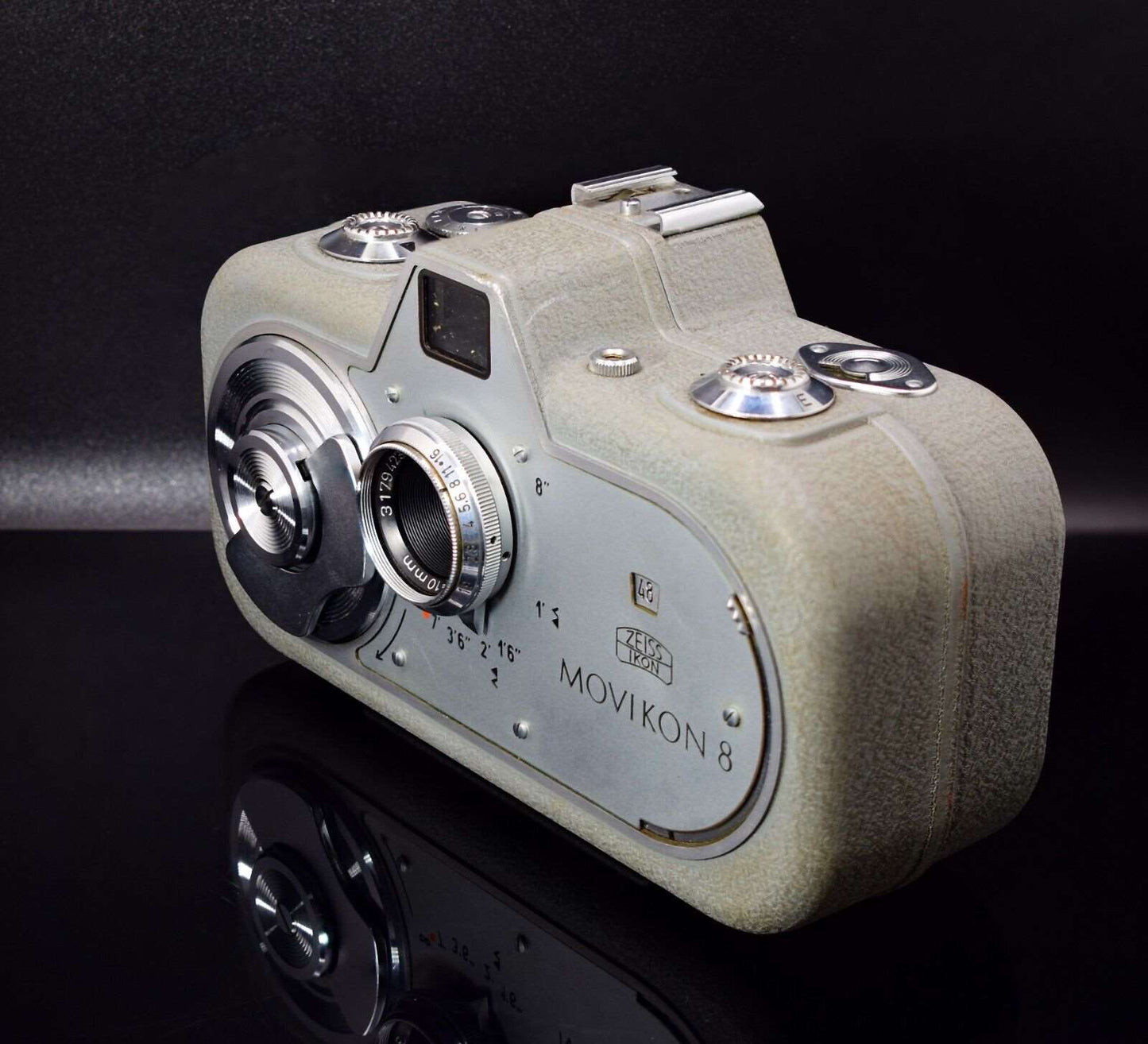 Zeiss Ikon Movikon 8 8mm Vintage Cine Camera Grey Box Case and Instructions