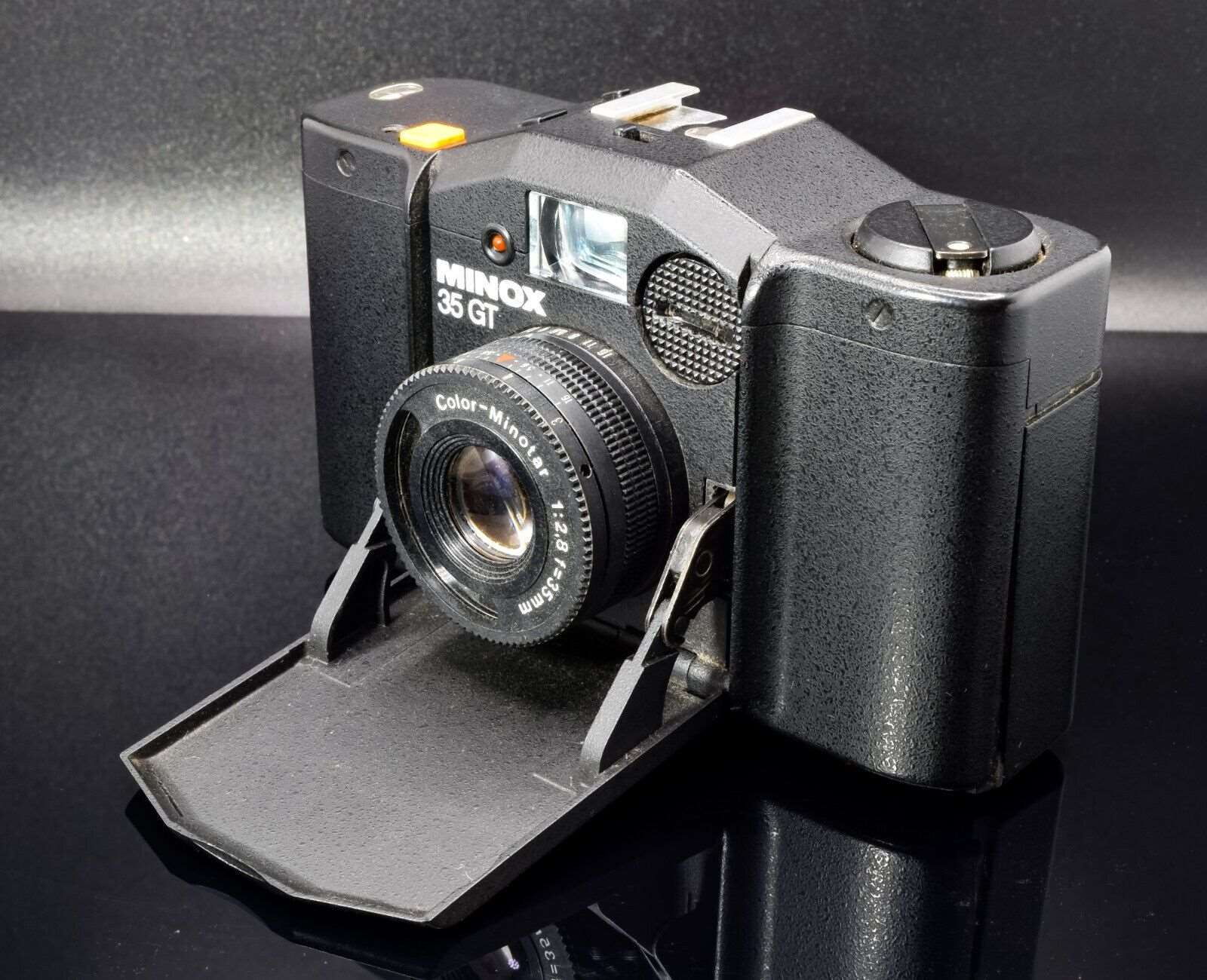 Minox GT 35 Film Camera Set Black in Original Box / Case with FC 35 Flash Unit