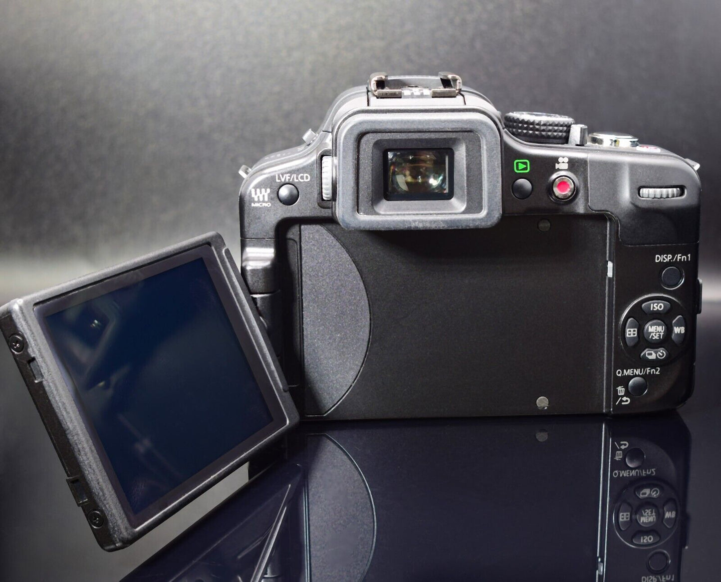 Panasonic Lumix DMC G3 Mirrorless Digital Camera & 14-42mm f/3.5-5.6 ASPH Lens