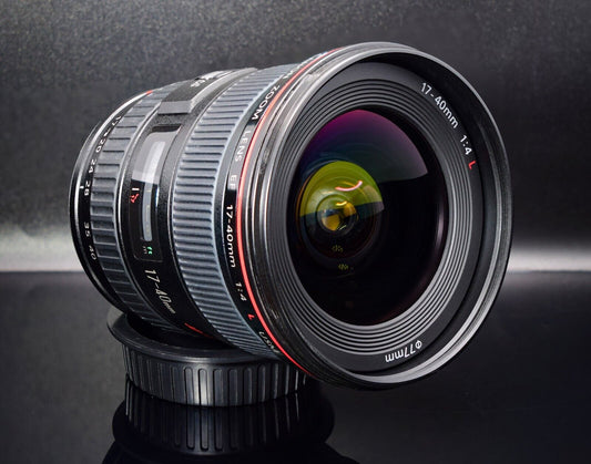 Canon EF 17-40mm f/4 L USM AF MF Ultrasonic Camera Lens with EW-83E Lens Hood